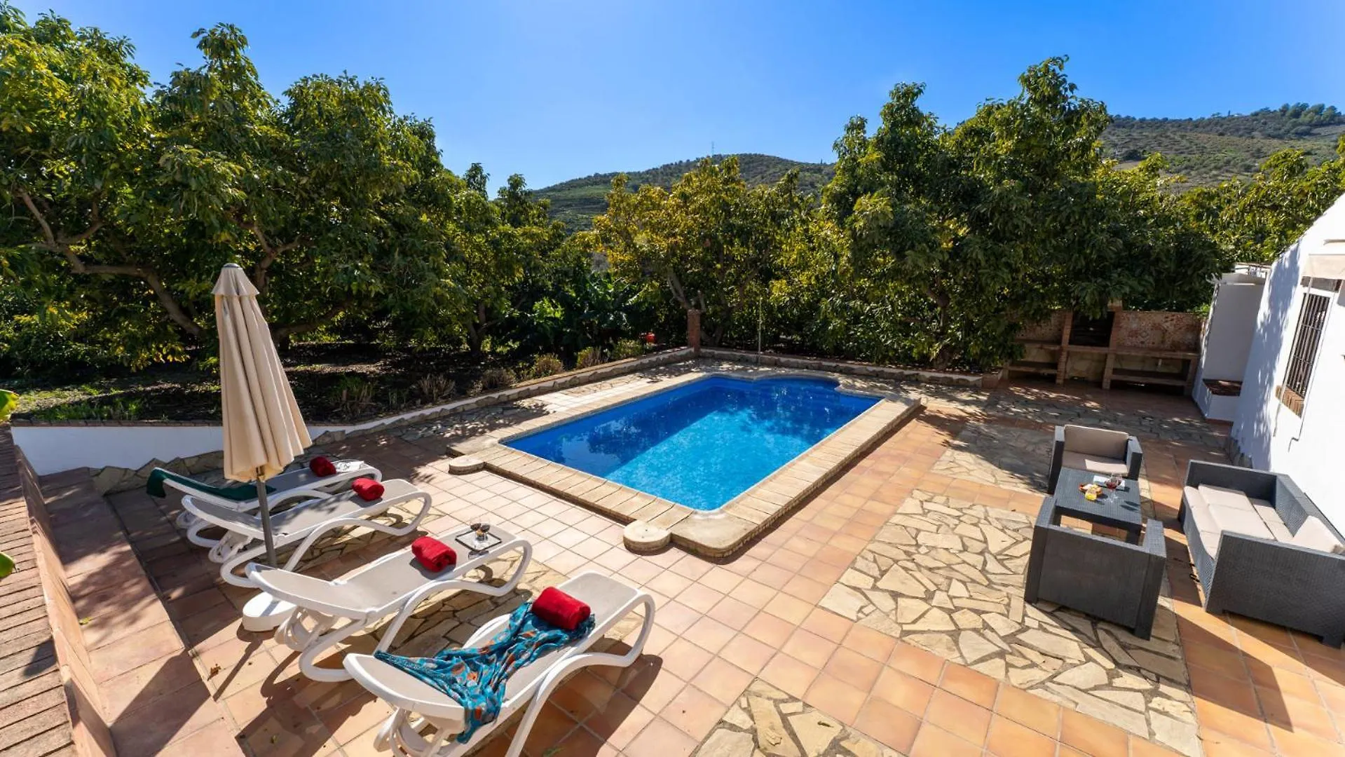 Cortijo Lomasol Villa Nerja